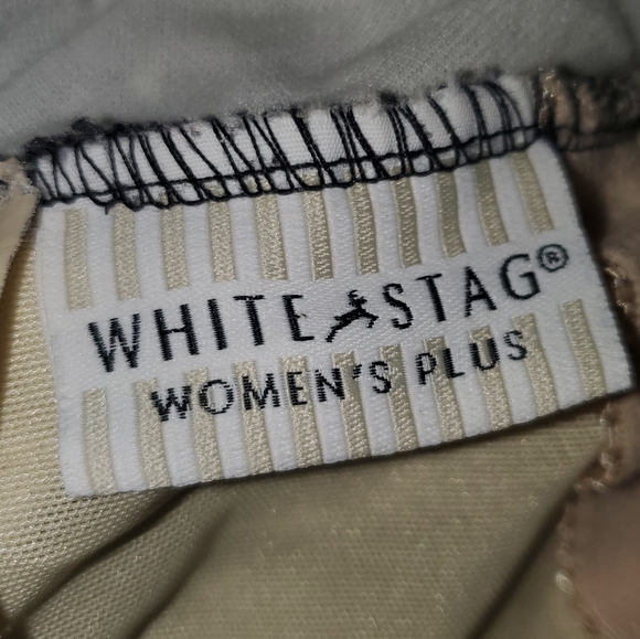 4/$25 1X Onepiece Womens Floral Swimsuit W/ Skirt - Picture 4 of 5